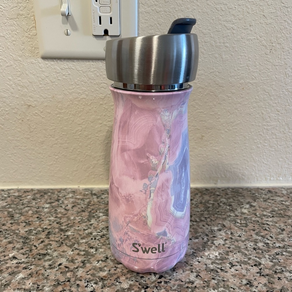 S’well 16 oz Traveler